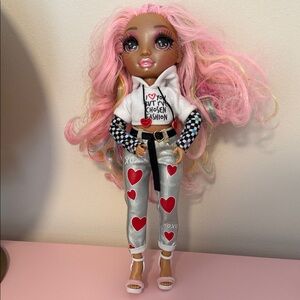 Rainbow High Kia Hart